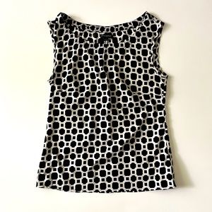 Banana Republic Sleeveless Top Size Small